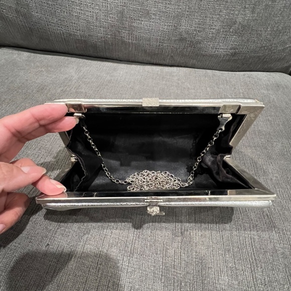 Silver Evening Bag Handbag Clutch Chain - Picture 6 of 9